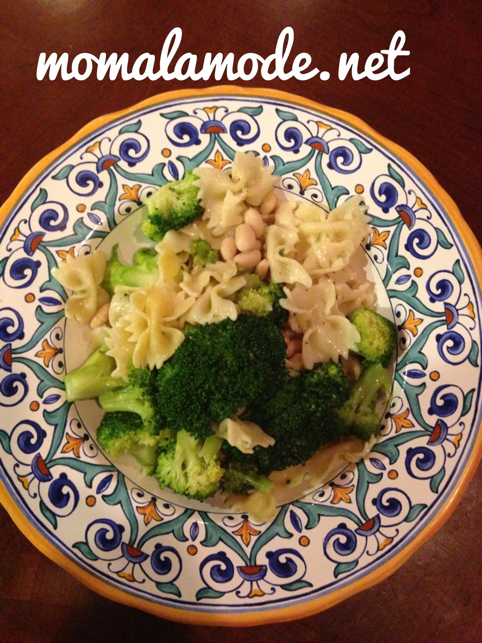 Bow Tie Pasta with Broccoli and White Beans